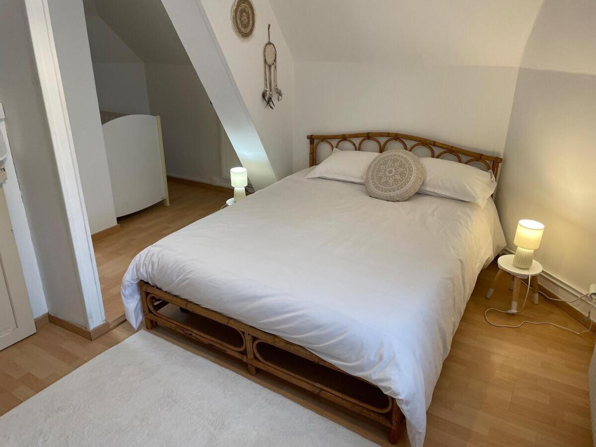 Maison De Ville Avec Parking Gratuit Chablis Ngoại thất bức ảnh